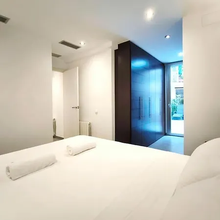 Apartment Acogedor En Barcelona, Zona Tranquila *