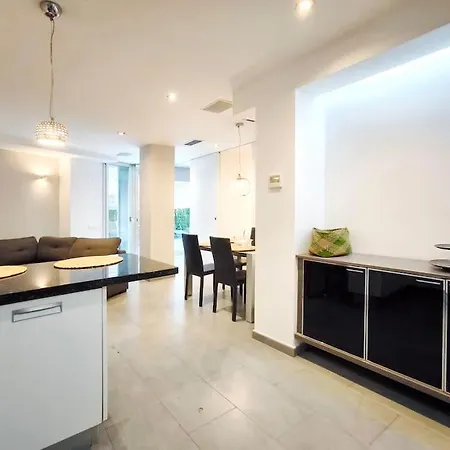 Acogedor En Barcelona, Zona Tranquila Apartment Barcelona