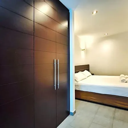 Acogedor En Barcelona, Zona Tranquila Apartment